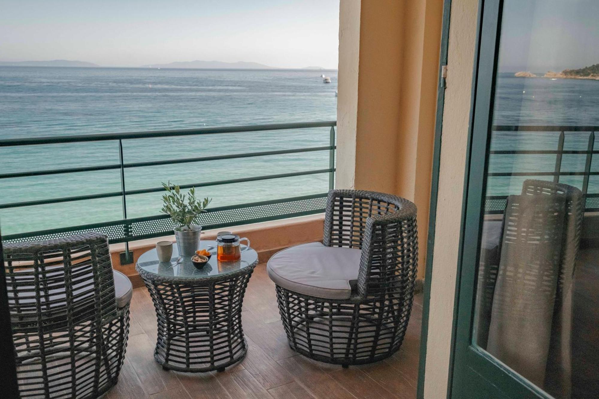 Surplage Hotel Cavaliere Le Lavandou Ngoại thất bức ảnh