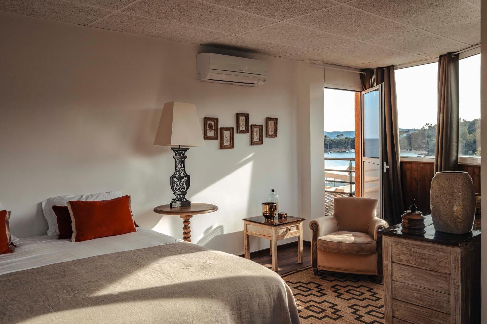 Surplage Hotel Cavaliere Le Lavandou Ngoại thất bức ảnh