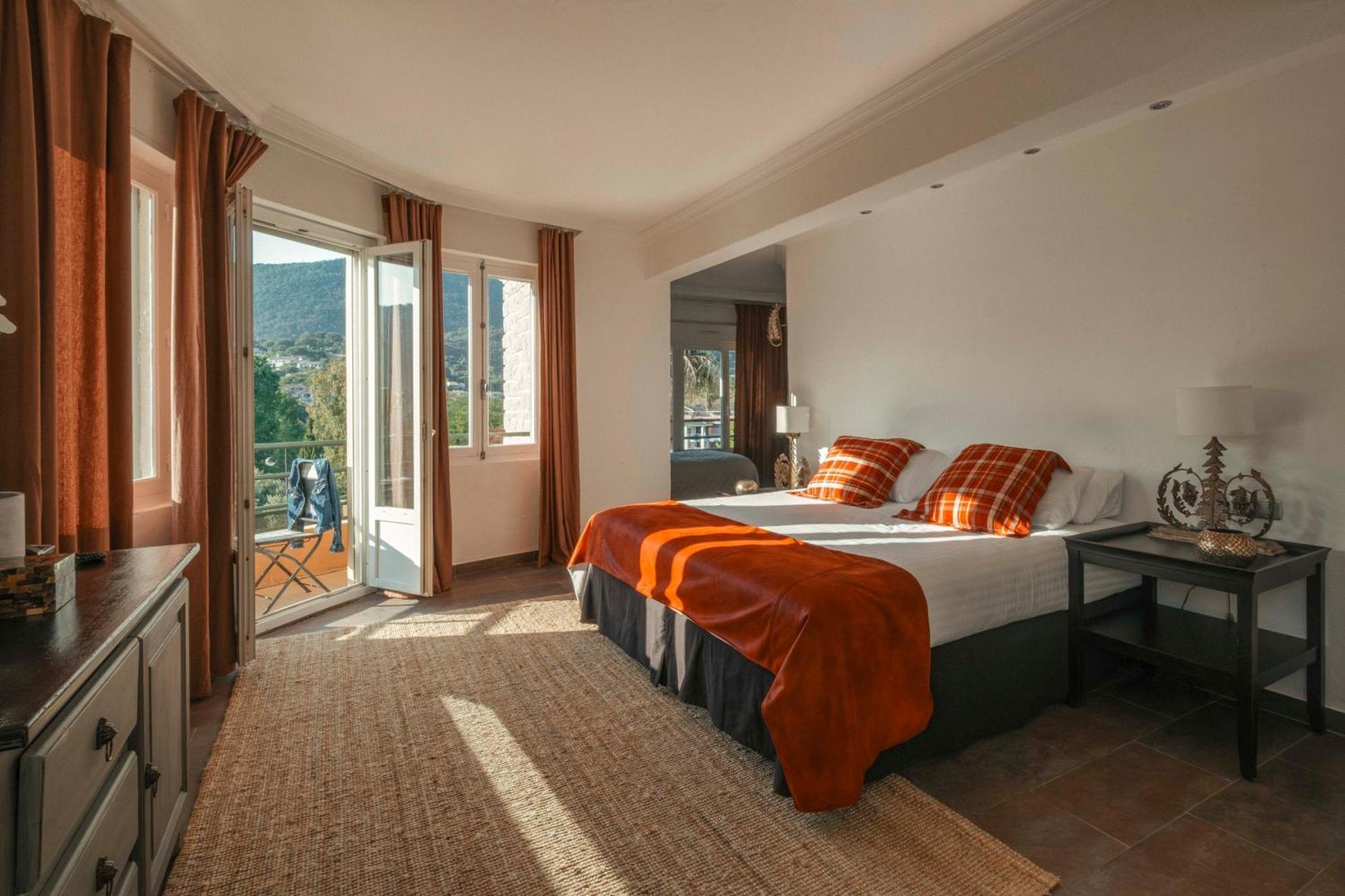 Surplage Hotel Cavaliere Le Lavandou Ngoại thất bức ảnh