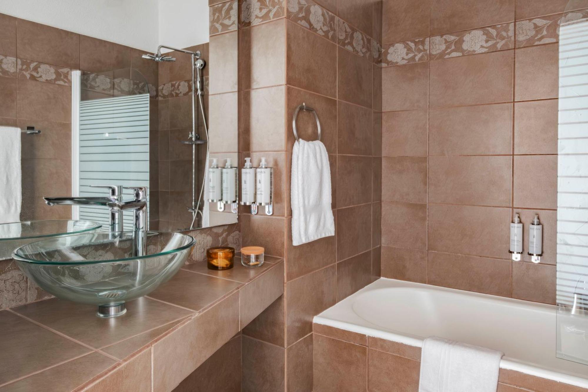 Surplage Hotel Cavaliere Le Lavandou Ngoại thất bức ảnh